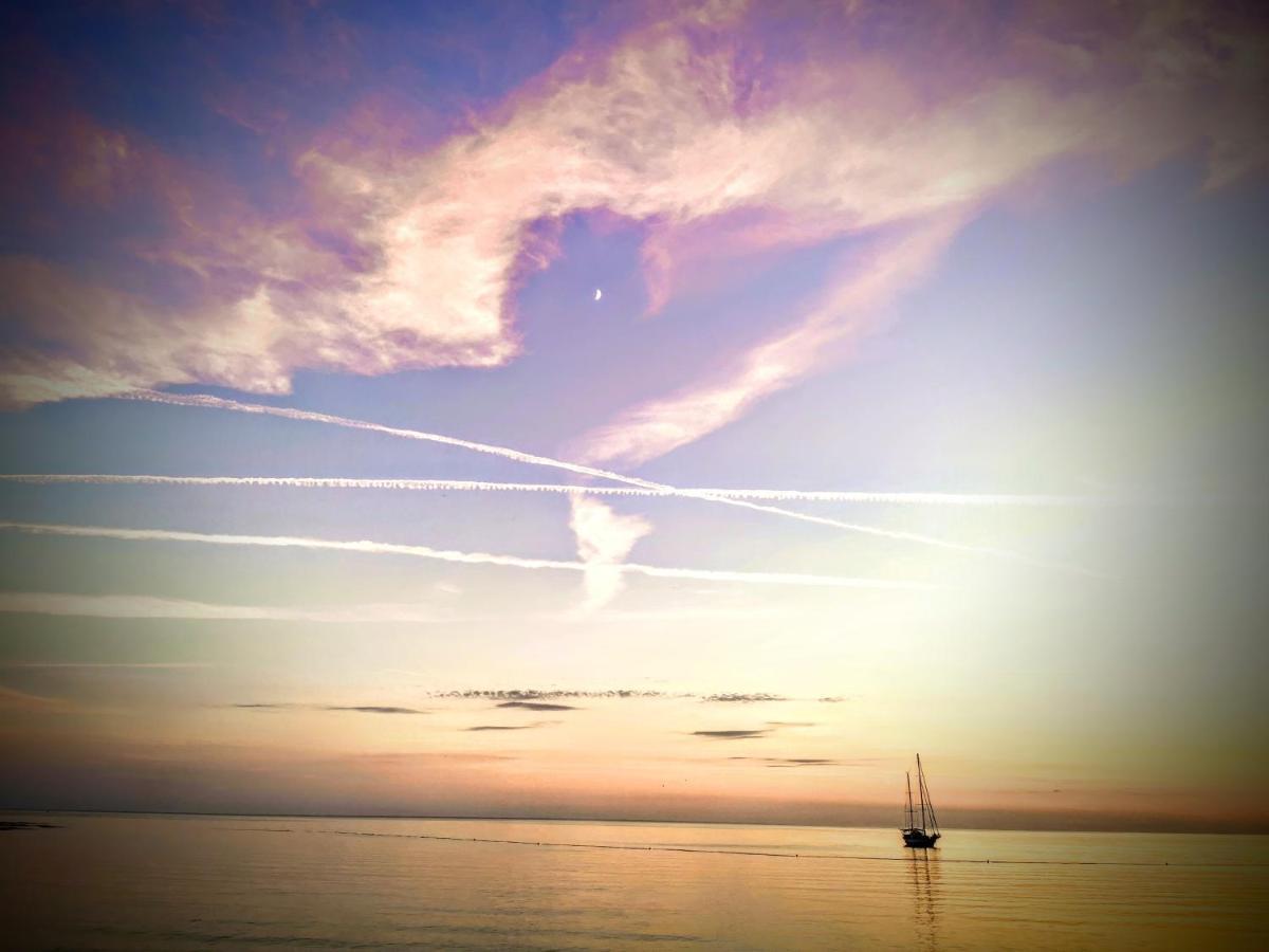 Aria Deluxe Superior 5 Star Apartment, Your Piece Of Heaven By The Sea & Park, With Sea & Park View Novigrad Istria エクステリア 写真
