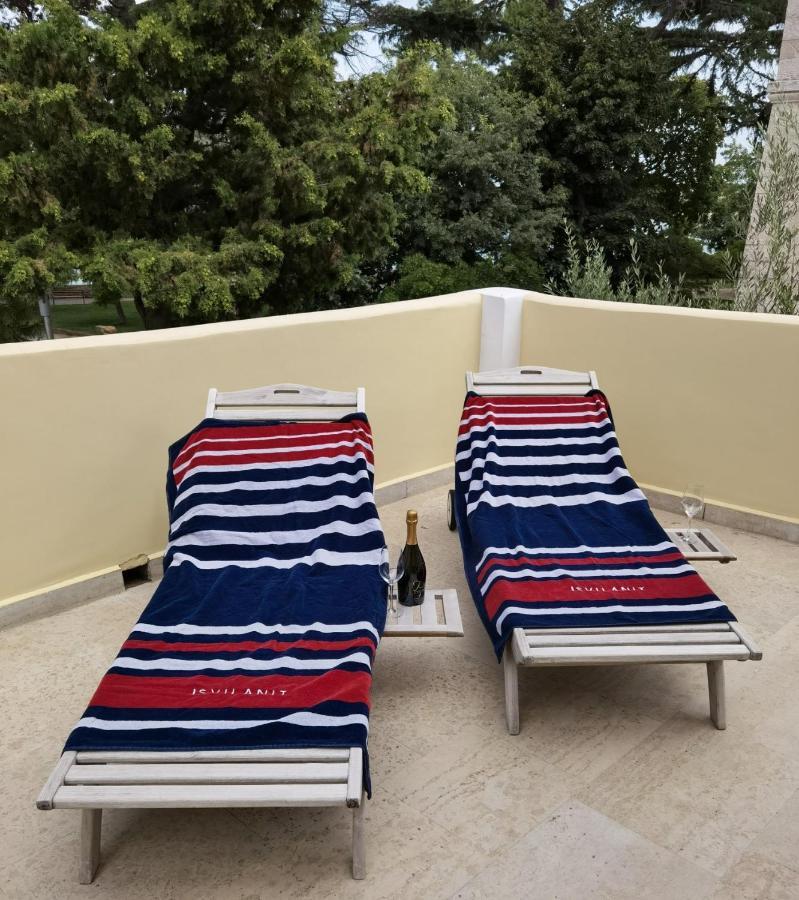 Aria Deluxe Superior 5 Star Apartment, Your Piece Of Heaven By The Sea & Park, With Sea & Park View Novigrad Istria エクステリア 写真