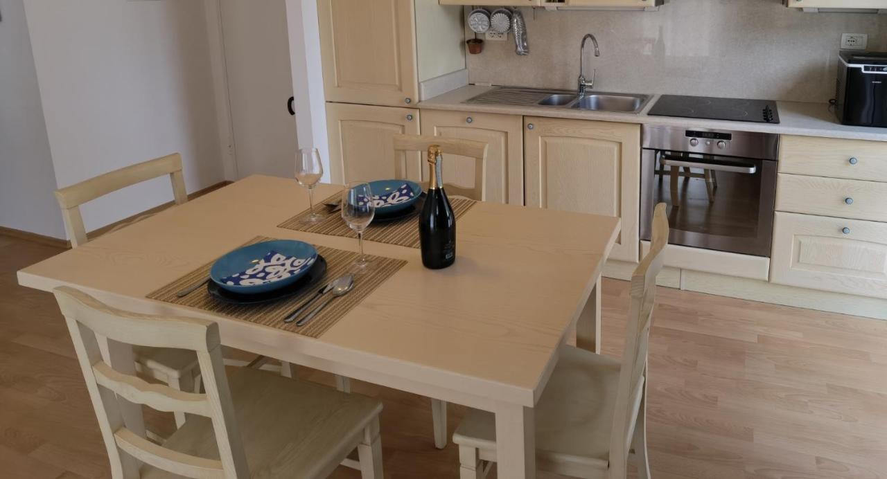 Aria Deluxe Superior 5 Star Apartment, Your Piece Of Heaven By The Sea & Park, With Sea & Park View Novigrad Istria エクステリア 写真